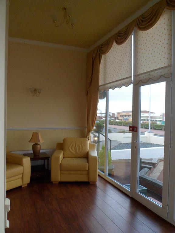 Wavecrest Lodge Fleetwood Exterior foto